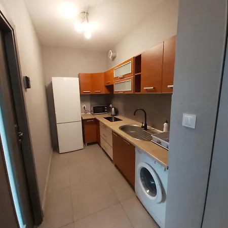 1130 Wojciechowskiego 6A - Tanie Pokoje W Apartamencie - Samodzielne Zameldowanie - Self Check In Poznan Exterior photo