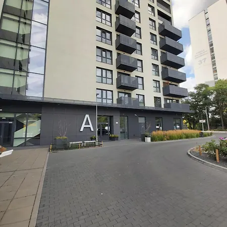 1130 Wojciechowskiego 6A - Tanie Pokoje W Apartamencie - Samodzielne Zameldowanie - Self Check In Poznan Exterior photo