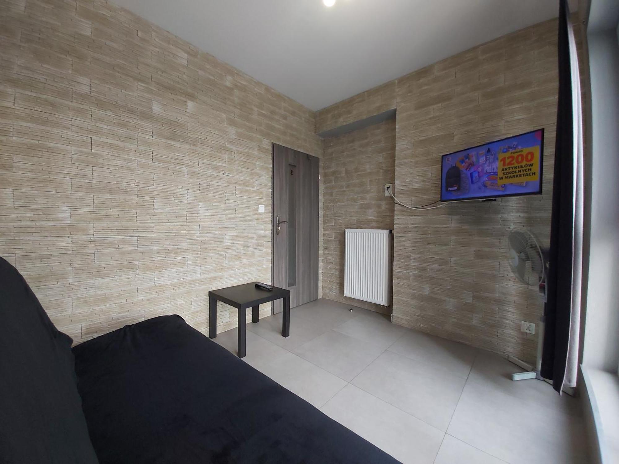 Homestay 1130 Wojciechowskiego 6a - Tanie W Apartamencie - Samodzielne Zameldowanie - Self Check In